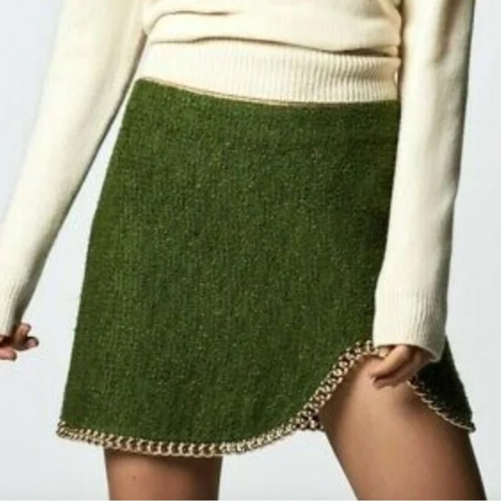 Zara Mini Skirt Moss Green Chain Detail